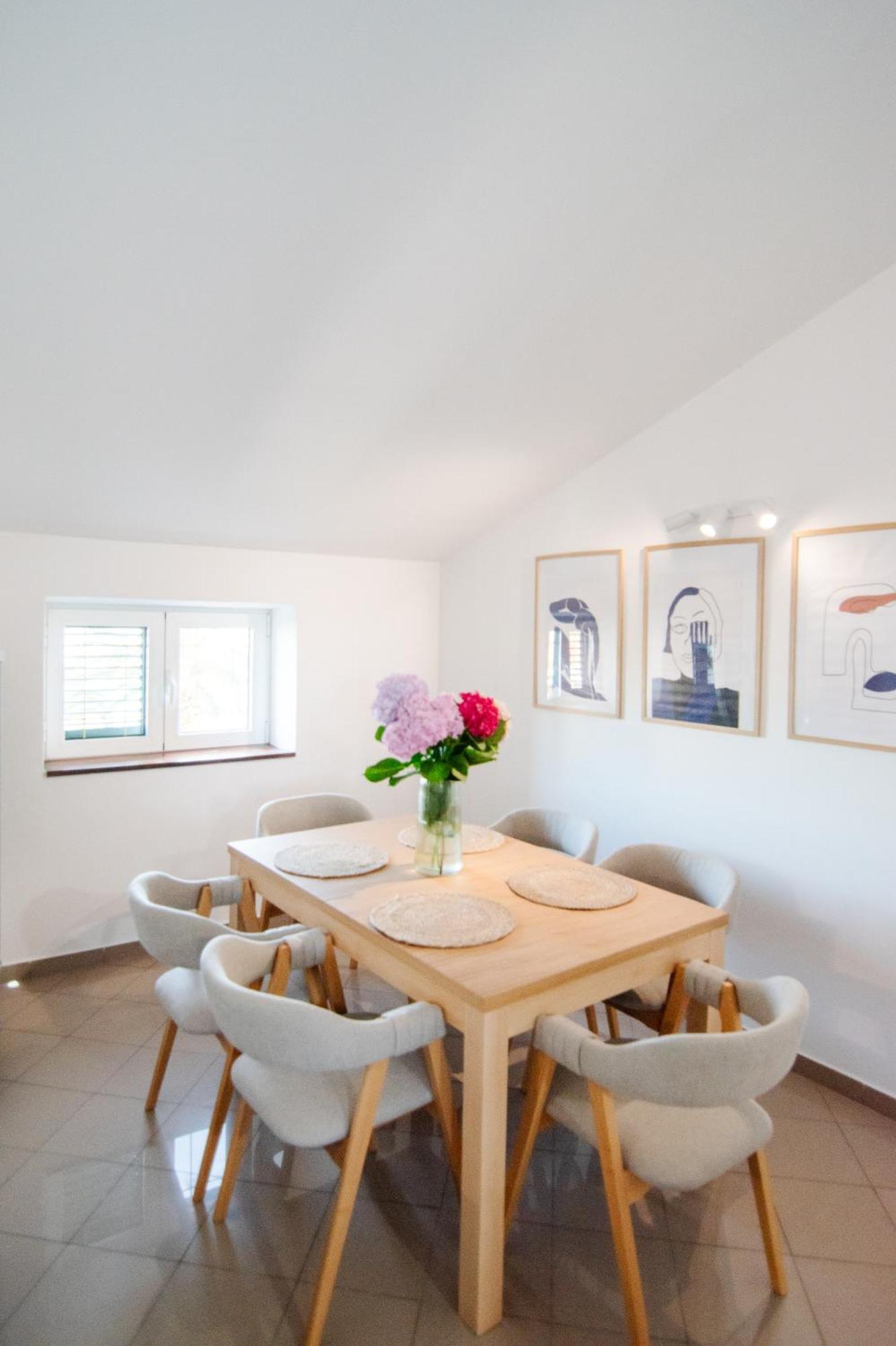 City Center Apartments 티바트 외부 사진